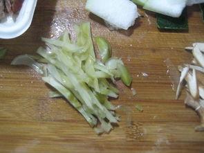 烤鸭哈密瓜怎么吃的视频,美味视频教学揭秘