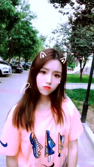 伪精致少女吃瓜视频,揭秘网红圈层背后的真实生活