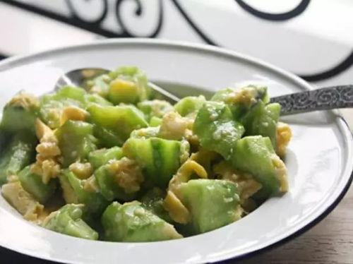 吃清蒸三月瓜视频大全,家常美味，健康养生食谱大公开