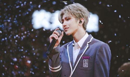 蔡徐坤吃瓜能变白吗视频,揭秘变白秘诀