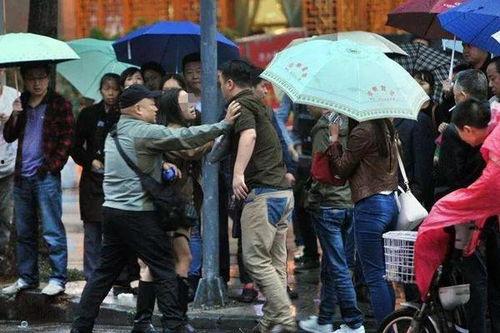 松北吃瓜群众事件视频,网络围观下的社会现象解析